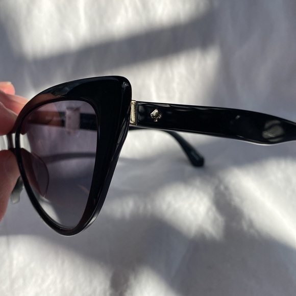 Kate Spade Sunglasses - Picture 3 of 6